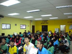 Students of SMK Durian Tunggal